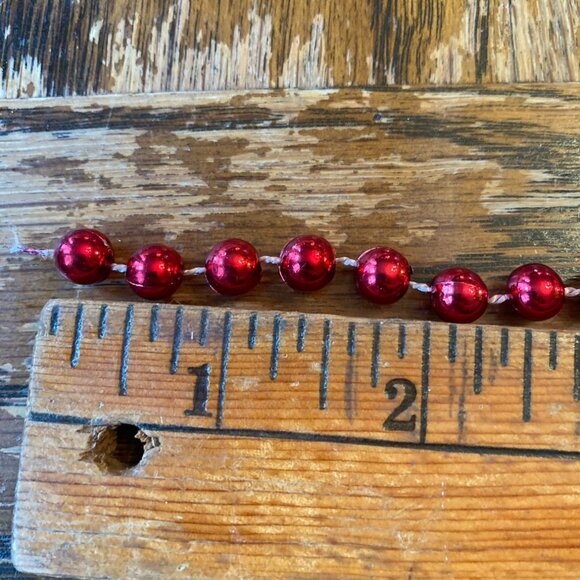 Vintage Shiny Red Beaded Christmas Tree Garland 3 Strands 6 Yds Each Vintage Sty - Picture 3 of 3